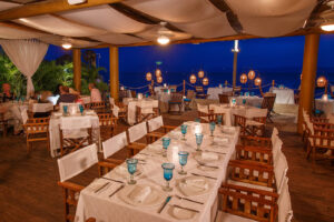Tuna Blanca's Ambiance